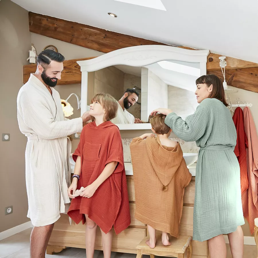 Bademantel aus Baumwoll-Gaze S/M Gaïa Camel