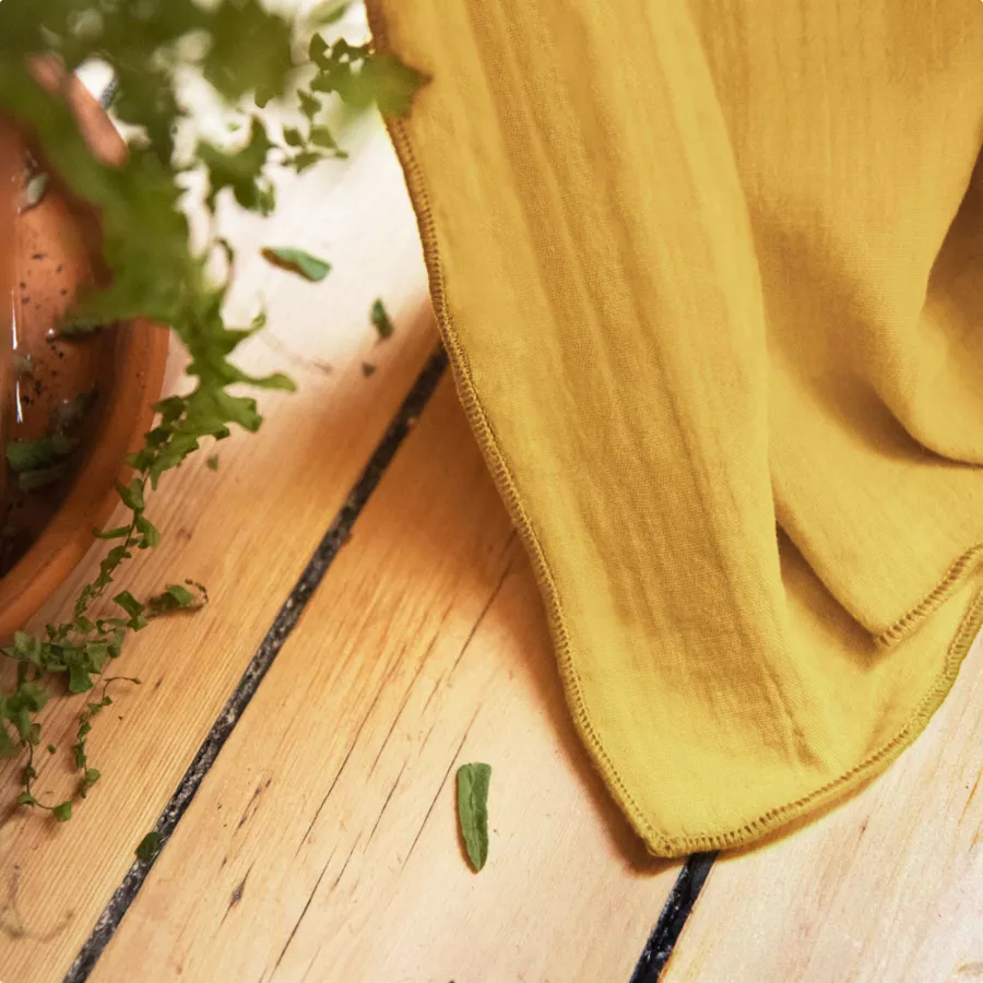 Rideau gaze de coton ajustable (280 x max 300 cm) Gaïa Jaune safran