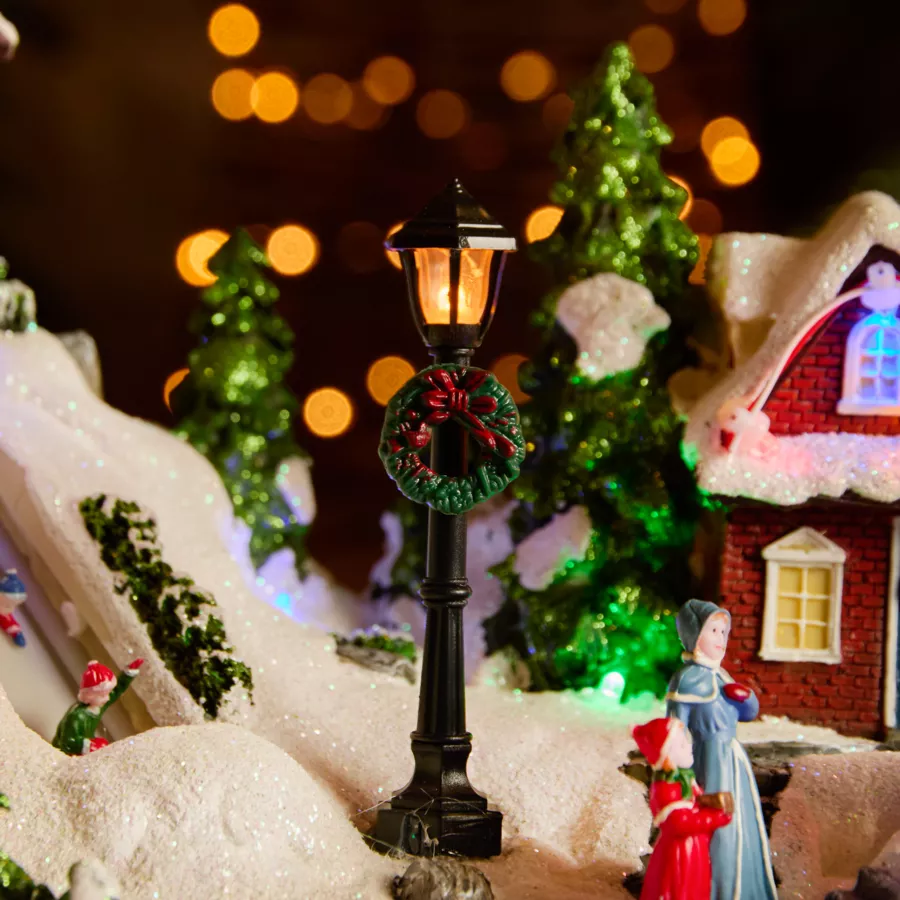 Village de Noël lumineux et animé Aventures d'hiver