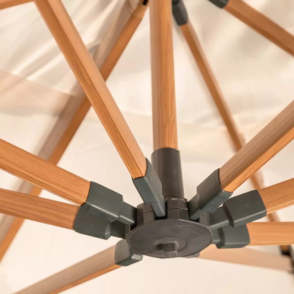 Parasol déporté Yucatan (L4 x 3m) - Blanc 2