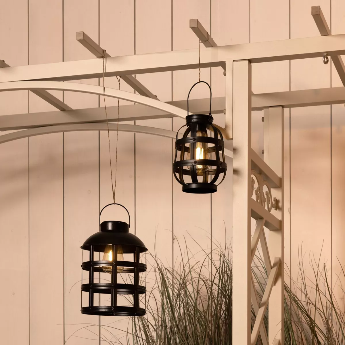 Lanterne solaire à LED  Julia - Noir 3