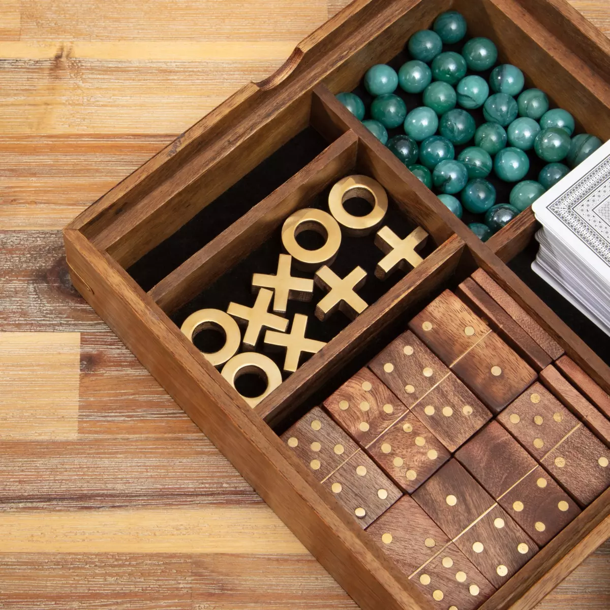 Caja de juego solitario mangostán Beige