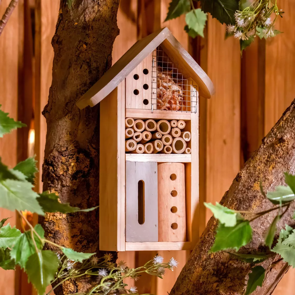 Insektenhotel Fizzy Grau 1
