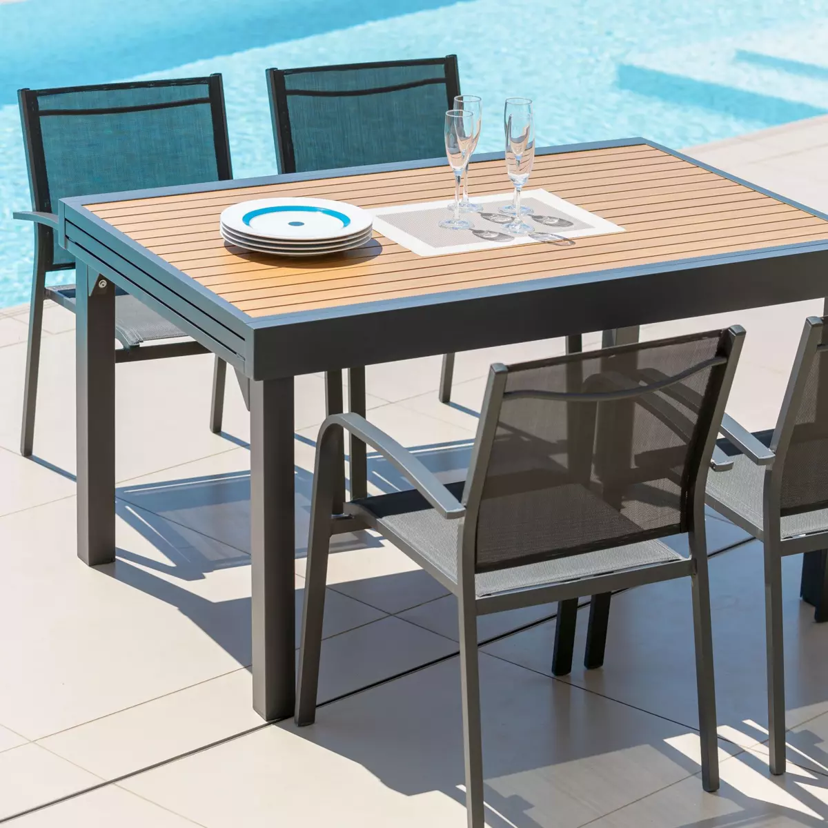 Table de jardin extensible 10 places Aluminium effet bois Murano (270 x 90 cm) - Gris anthracite 5