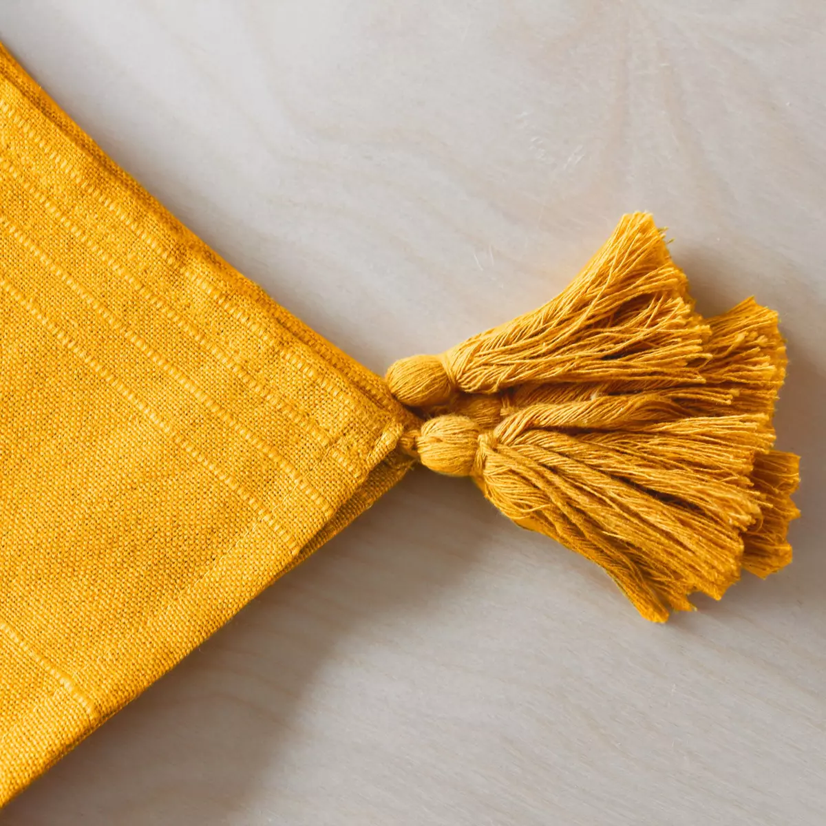 Rechteckige Tischdecke aus recycelter Baumwolle (L240 cm) Bombay Honiggelb 5