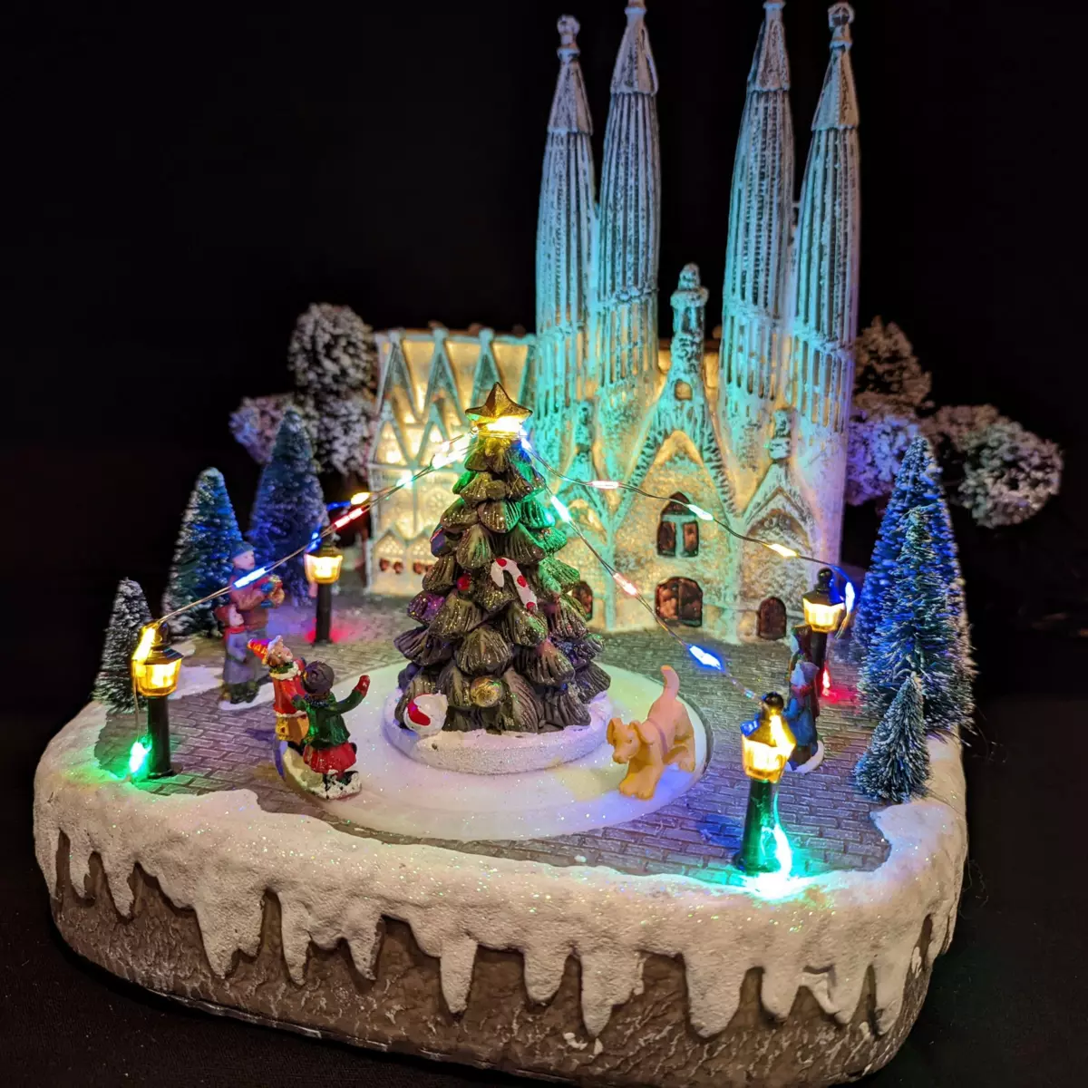 Scena di vita illuminata e musicale Barcellona 2