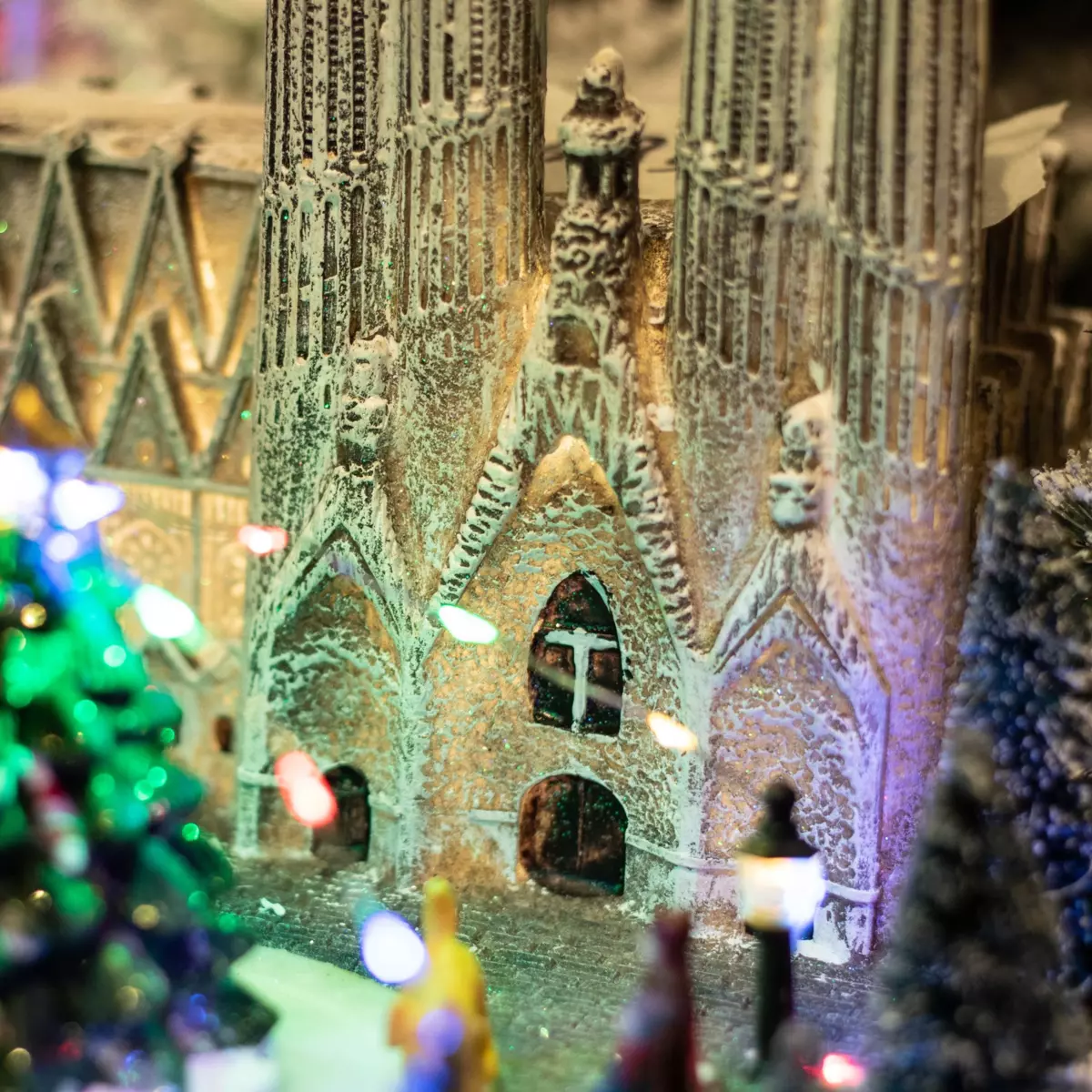 Scena di vita illuminata e musicale Barcellona 4