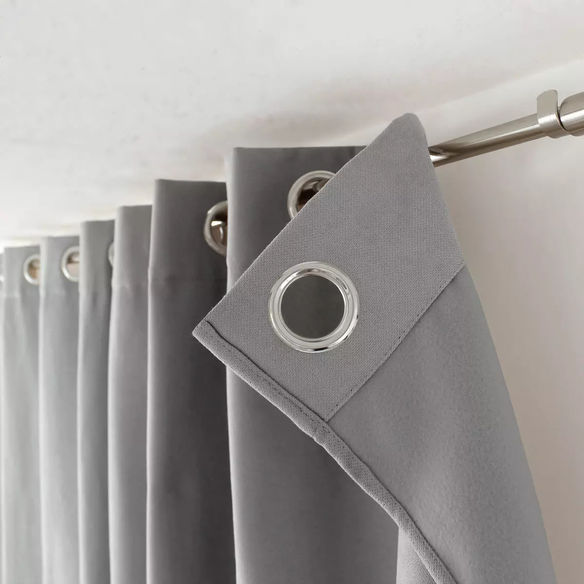 Rideau occultant isolant (135 x 240 cm) Nordica Gris 2