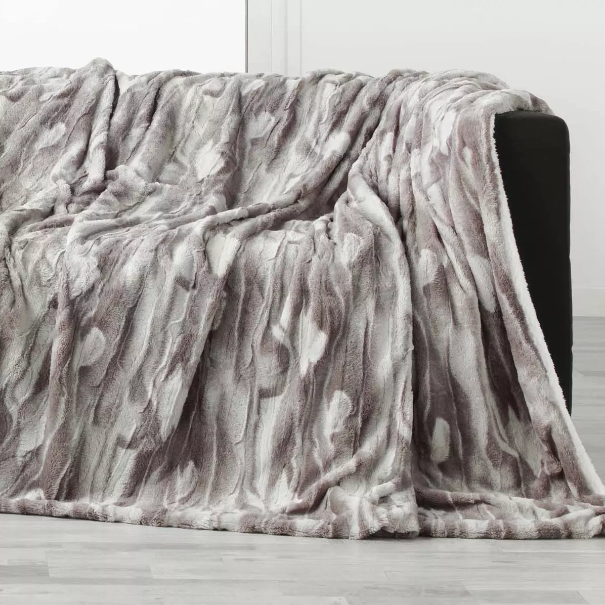 Plaid fausse fourrure (220 cm) Caribou Taupe 2