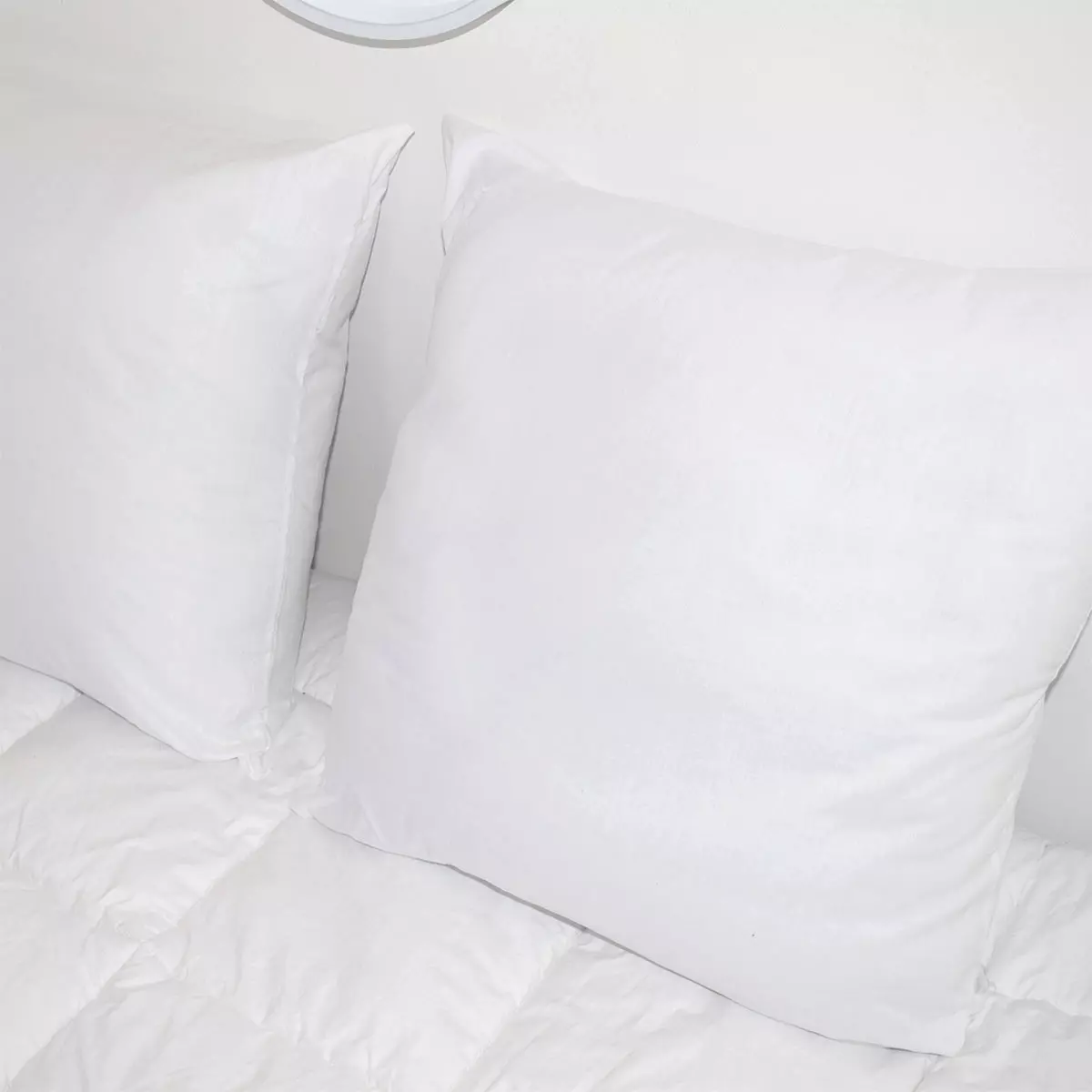 Lot de 2 oreillers carrés (60 cm) Volume Blanc 2