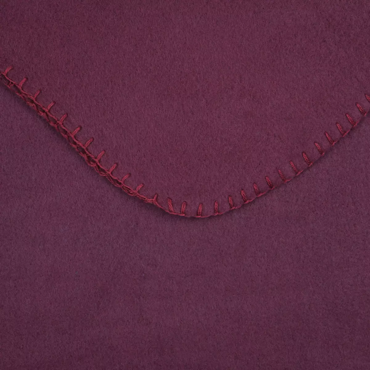 Manta polar (150 cm) Carlton Violeta púrpura