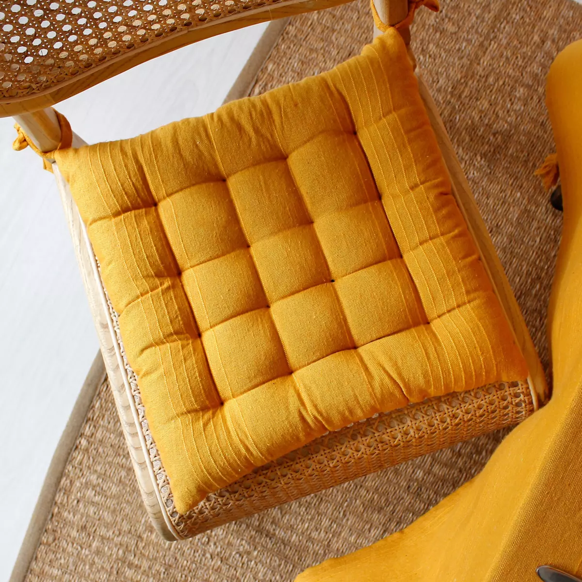 Cuscino per sedia quadrato Bombay Giallo senape 1