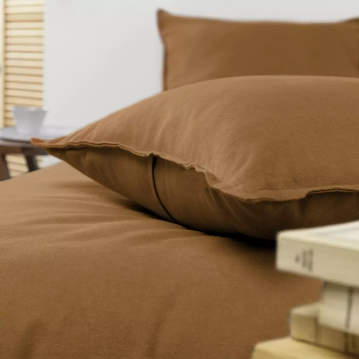Taie d'oreiller carrée flanelle de coton (63 cm) Théa Camel 3