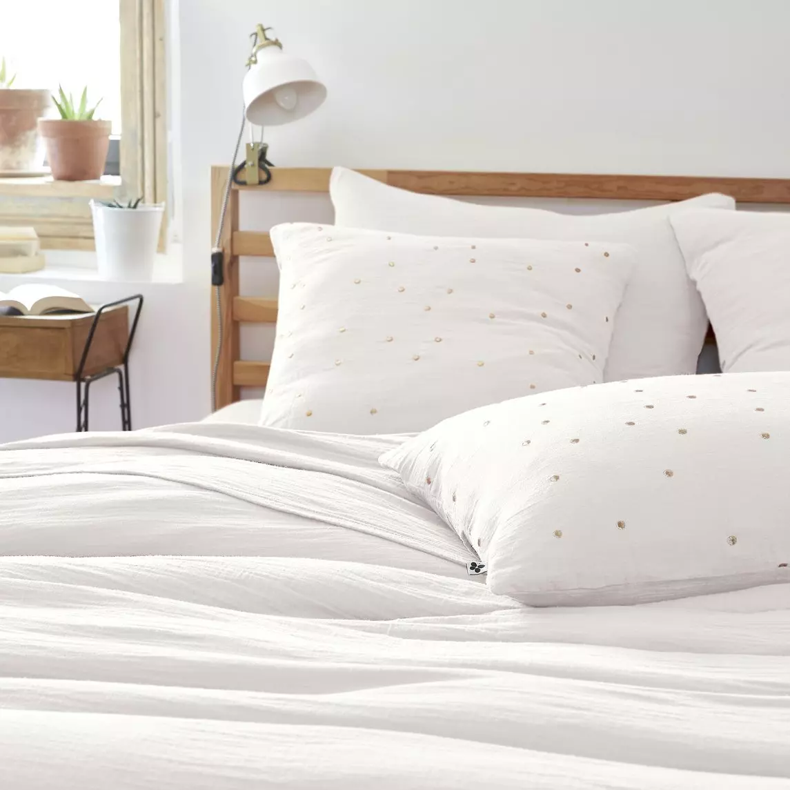 Taie d'oreiller carrée gaze de coton (60 cm) Gaïa Chic Blanc chantilly 1