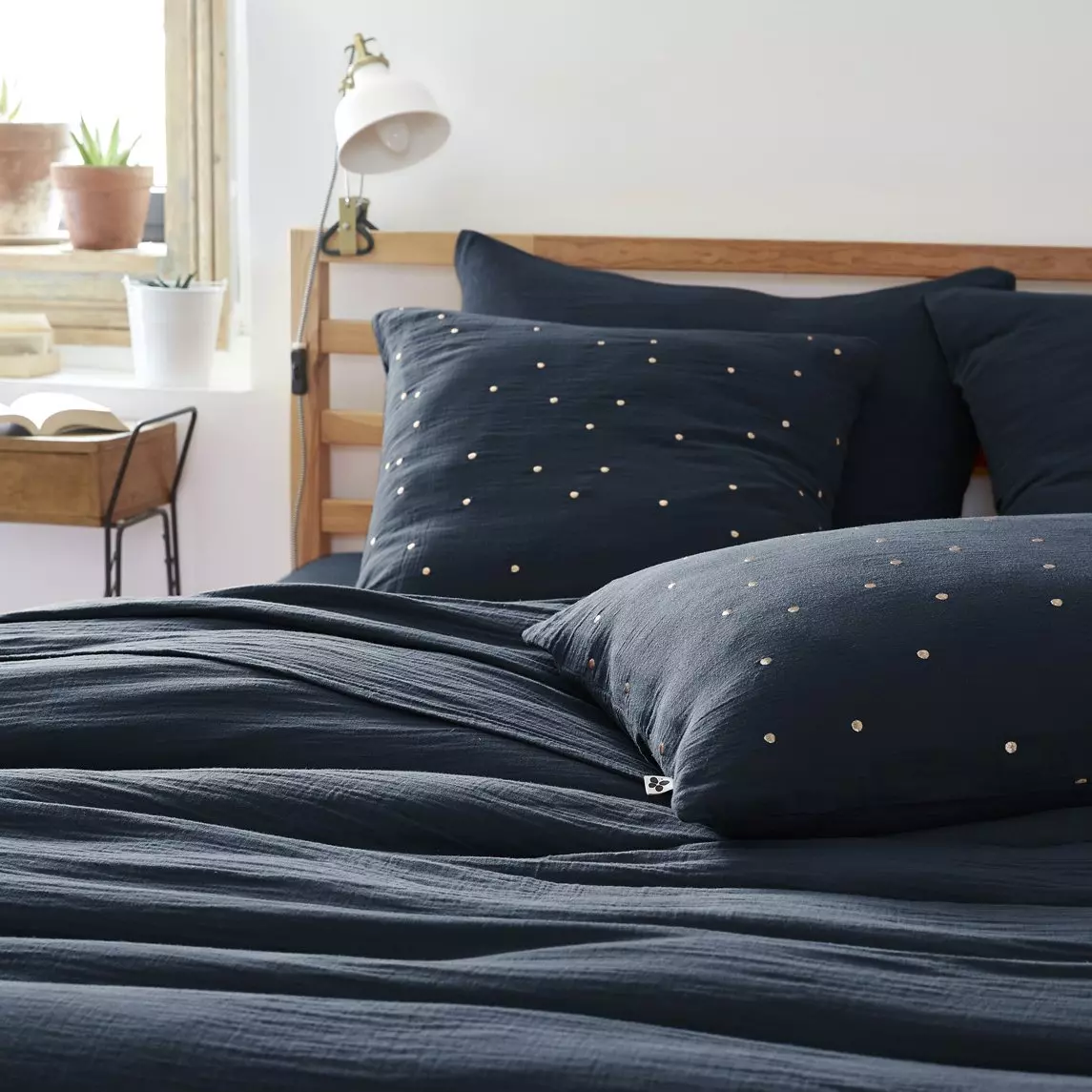 Taie d'oreiller carrée gaze de coton (60 cm) Gaïa Chic Bleu nuit 1