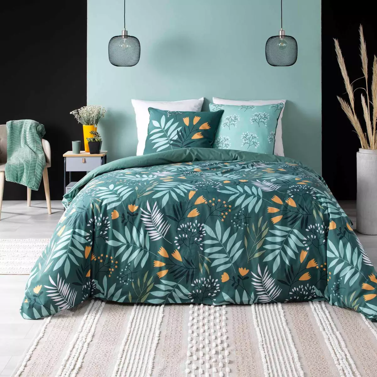 Housse de couette et deux taies coton bio (240 cm) Clémence Verte 1