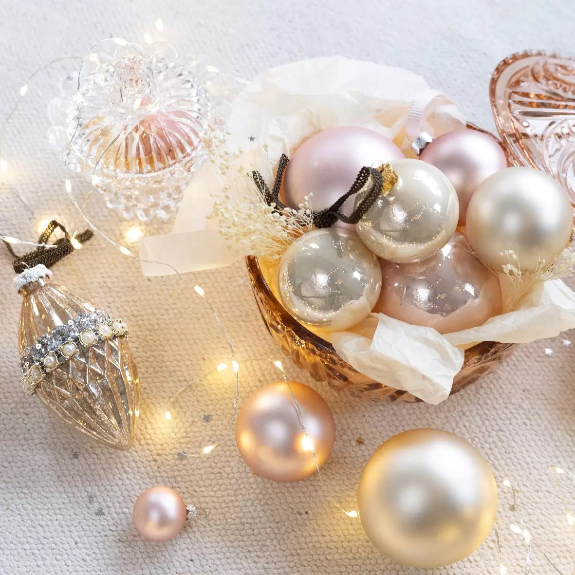 Lot de 6 boules de Noël en verre (D80 mm) Arctique mates Rose poudré  2