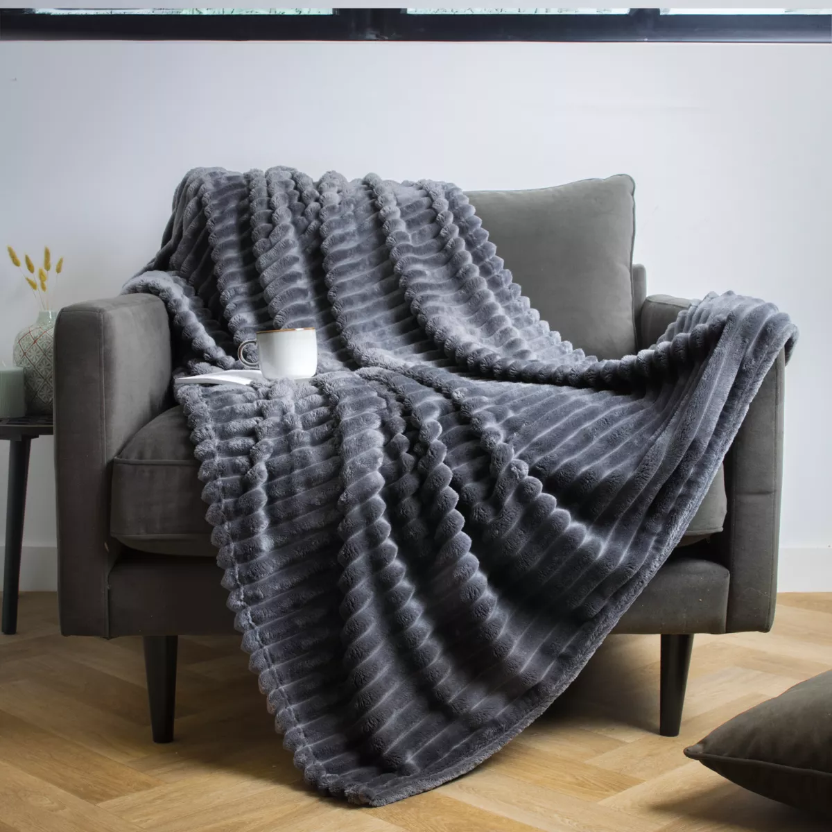 Plaid doux (150 cm) Kalie Gris anthracite 1