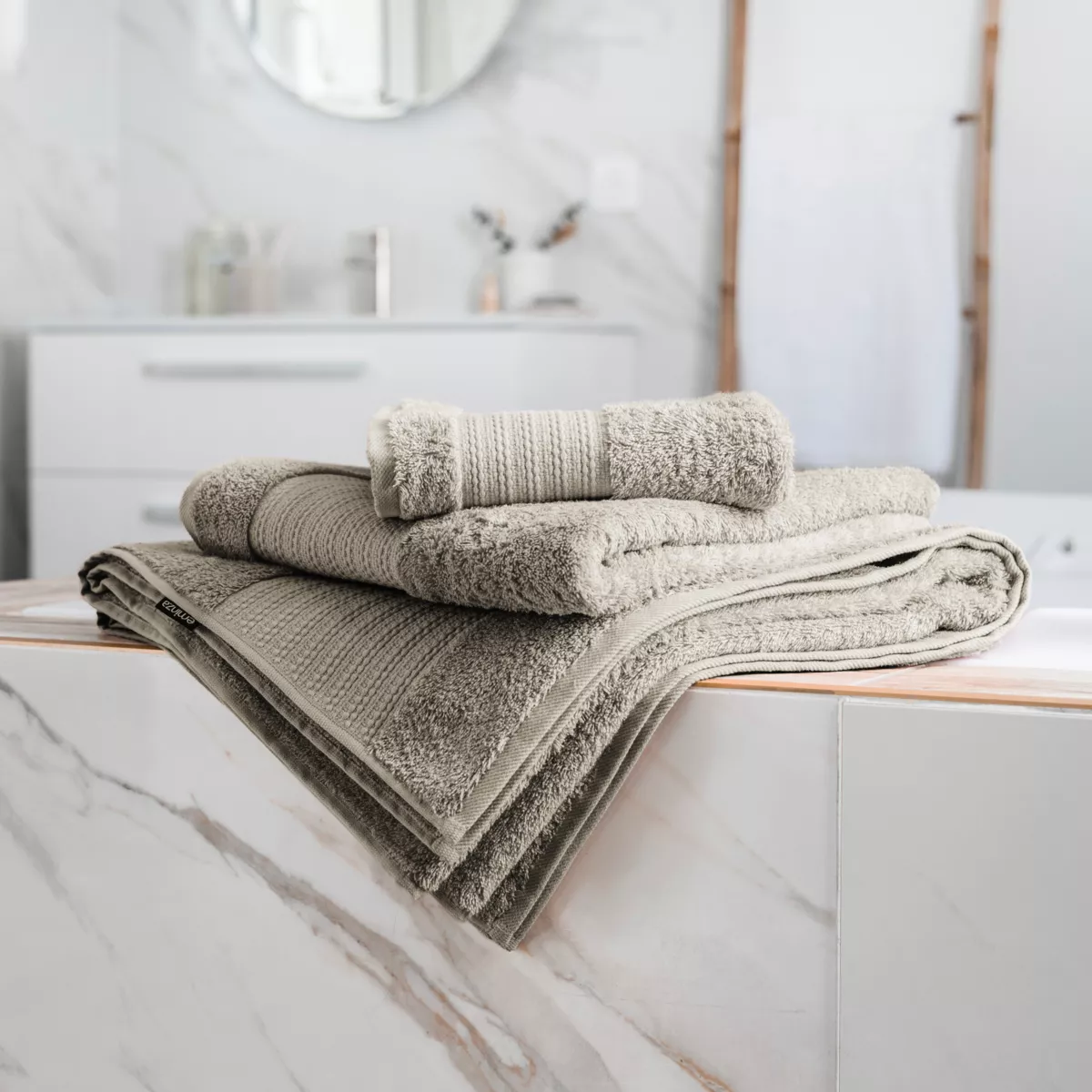 Serviette de bain coton bio (50 x 90 cm) Méline Gris argile