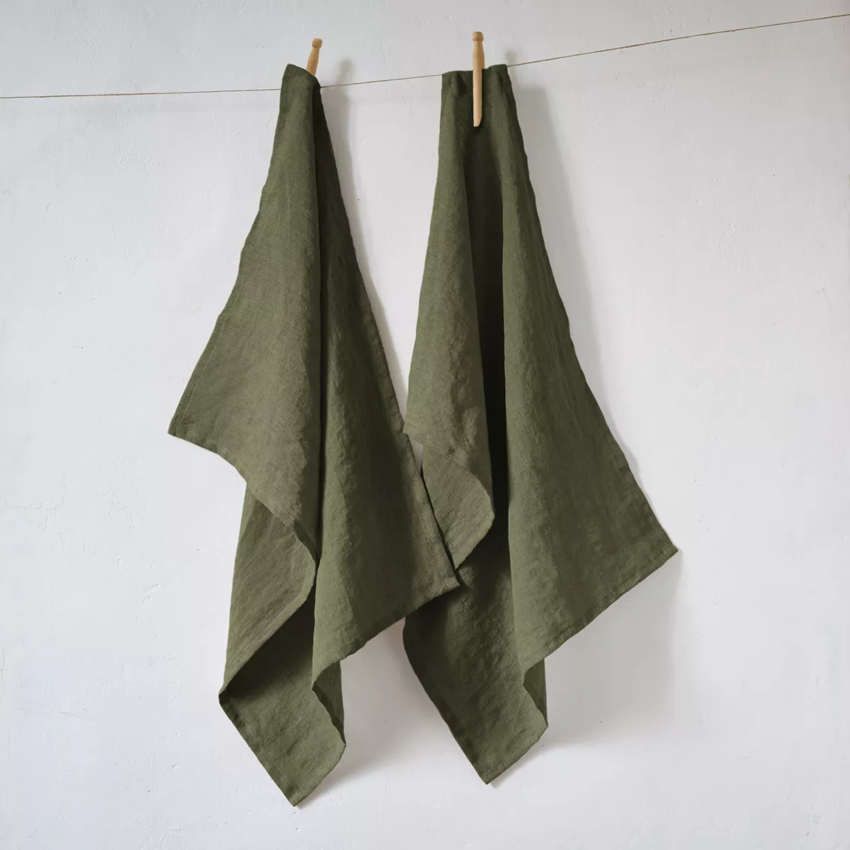 Set van 2 gastendoekjes gewassen linnen (70 cm) Louise Rozemarijn groen