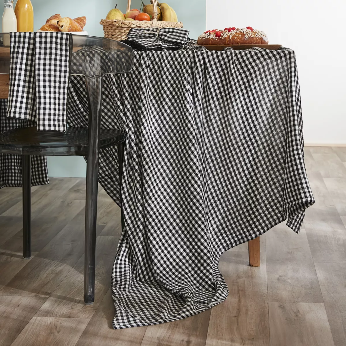 Tovaglia rettangolare in garza di cotone (150 x 350 cm) Vickie Nera