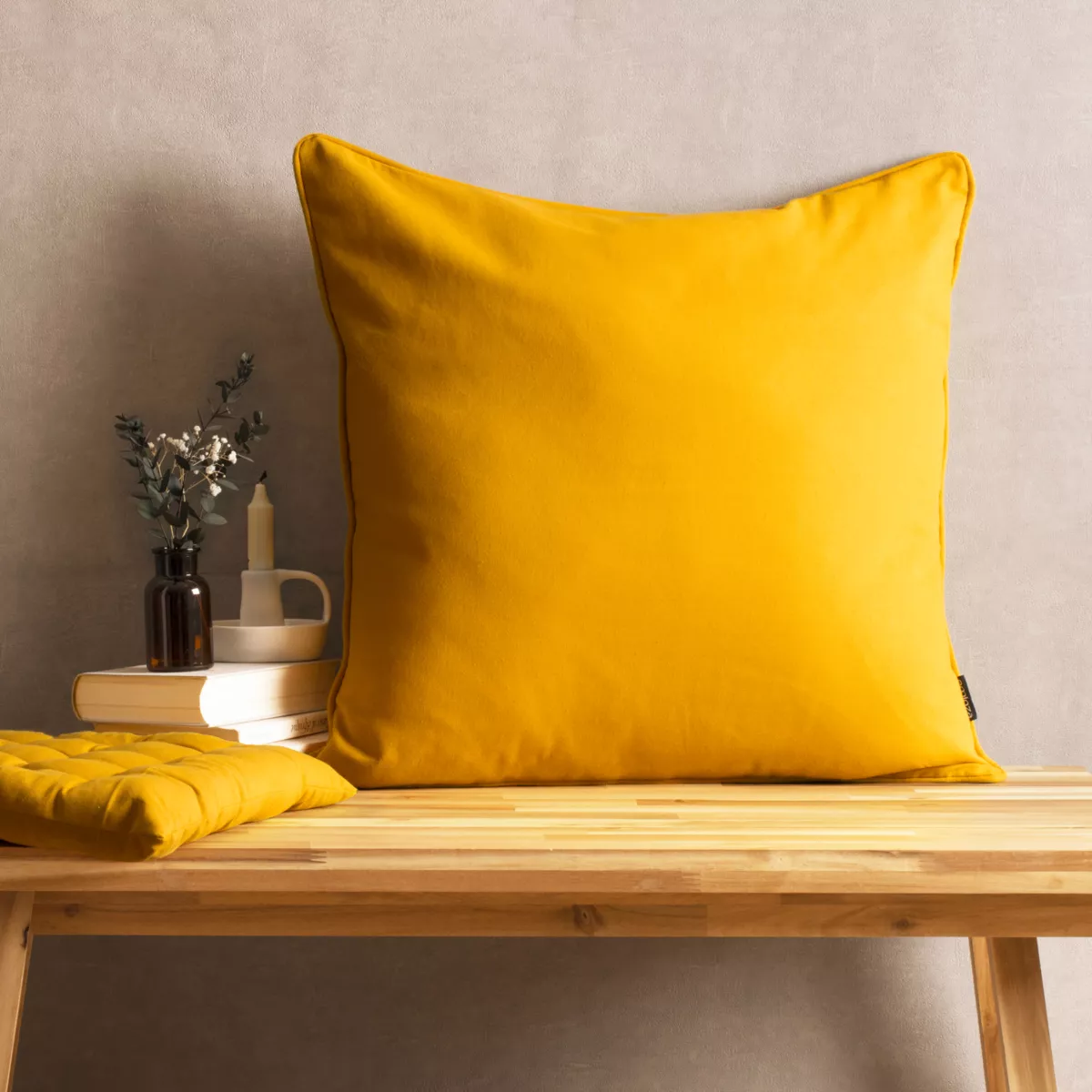 Cojín cuadrado en algodón (60 x 60 cm) Pixel Amarillo Mostaza