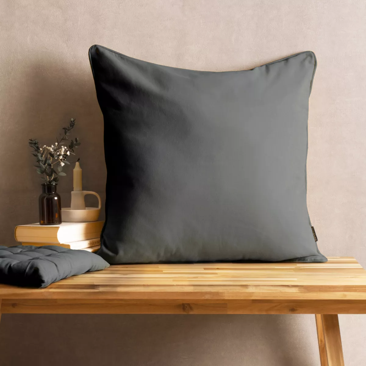 Cuscino quadrato in cotone (60 x 60 cm) Pixel Grigio antracite