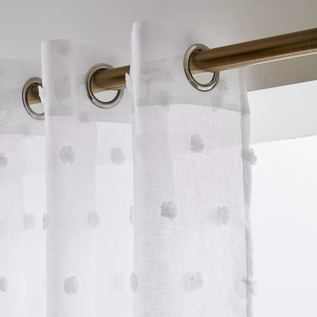 Voilage oeillets pompons (140 x 280 cm) Emie Blanc