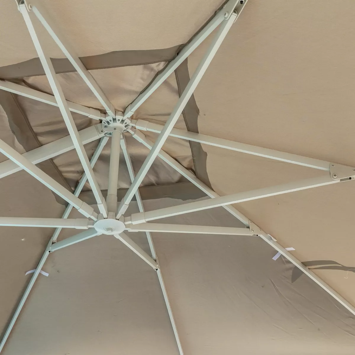 Zweefparasol rechthoekig (L4 x 3m) Yucatan - Wit en taupe