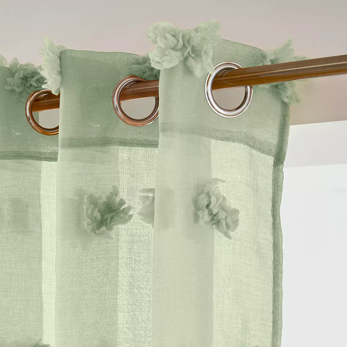 Gardine mit Ösen & Pompons (140 x 280 cm) Suzie Mintgrün