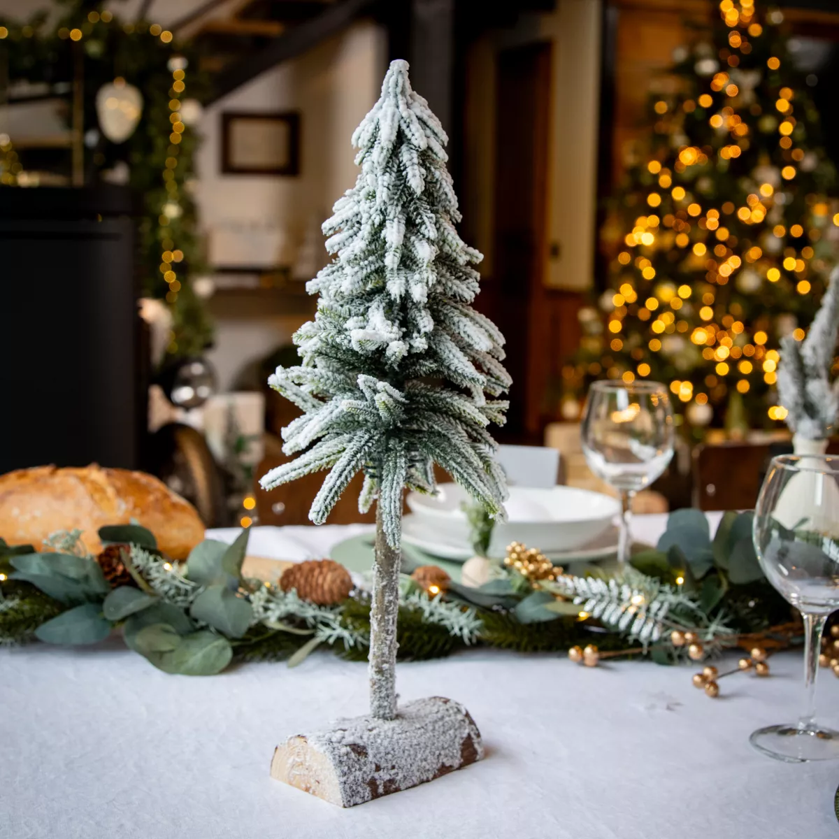 Kunsttanne Costy H45 cm Smaragdgrün 1