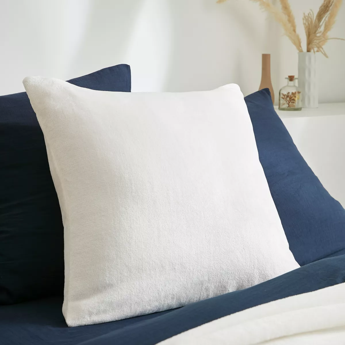 Housse de coussin carrée flanelle (60 x 60 cm) Didou Blanche