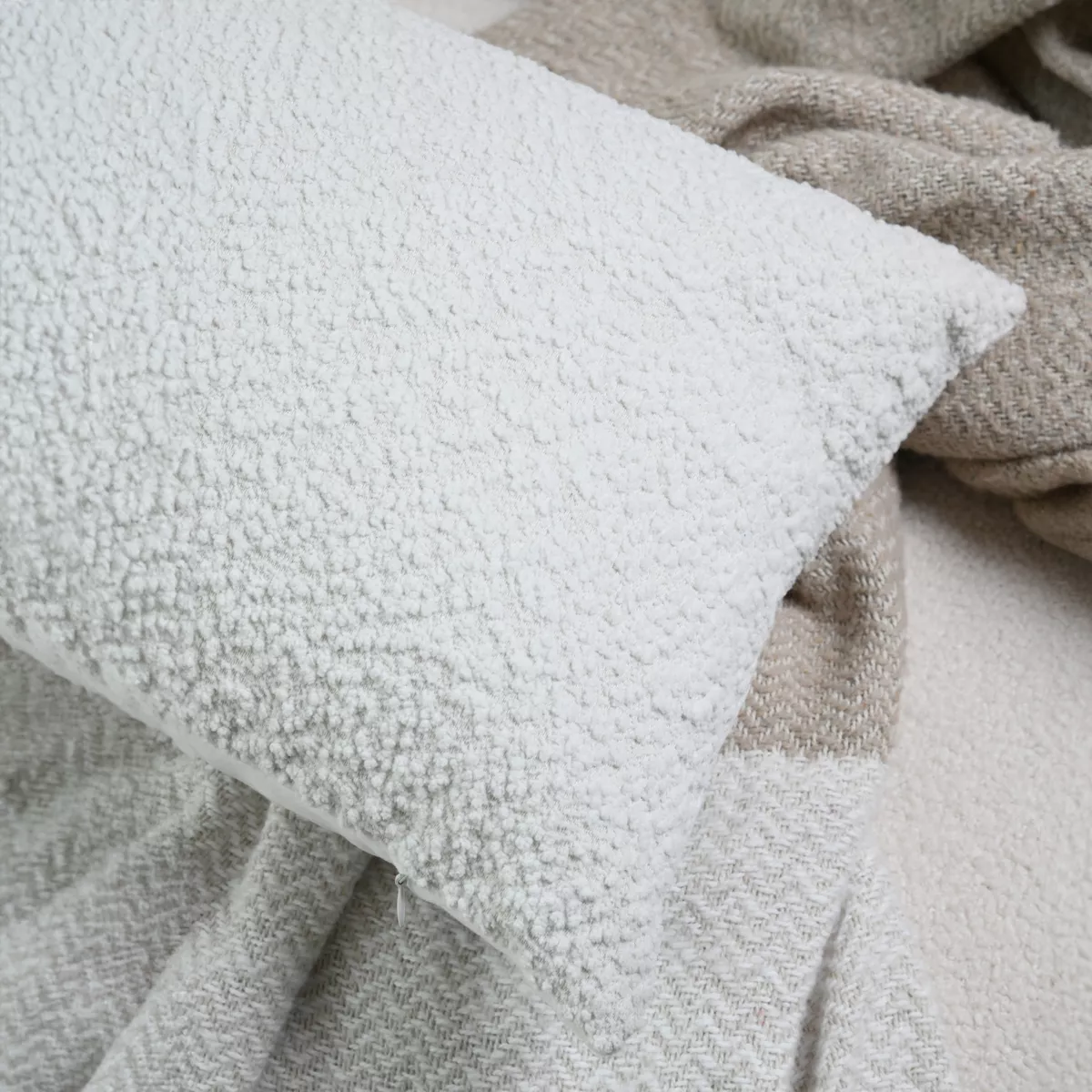 Coussin rectangulaire (30 x 50 cm) Gresy Ivoire