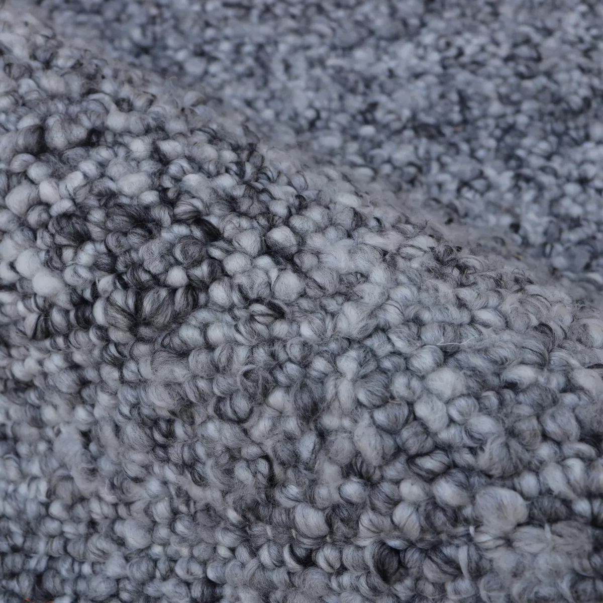Tappeto da soggiorno rettangolare in materiale riciclato (140 x 200 cm) Sabana Grigio