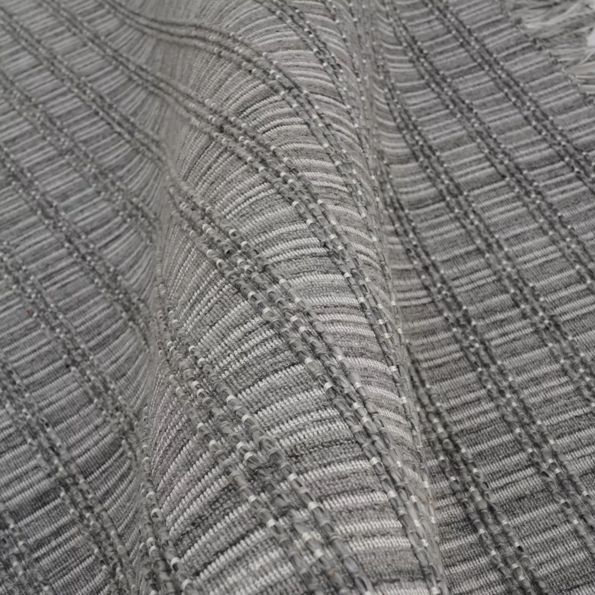 Tappeto da soggiorno rettangolare in materiale riciclato (160 x 230 cm) Priya Grigio