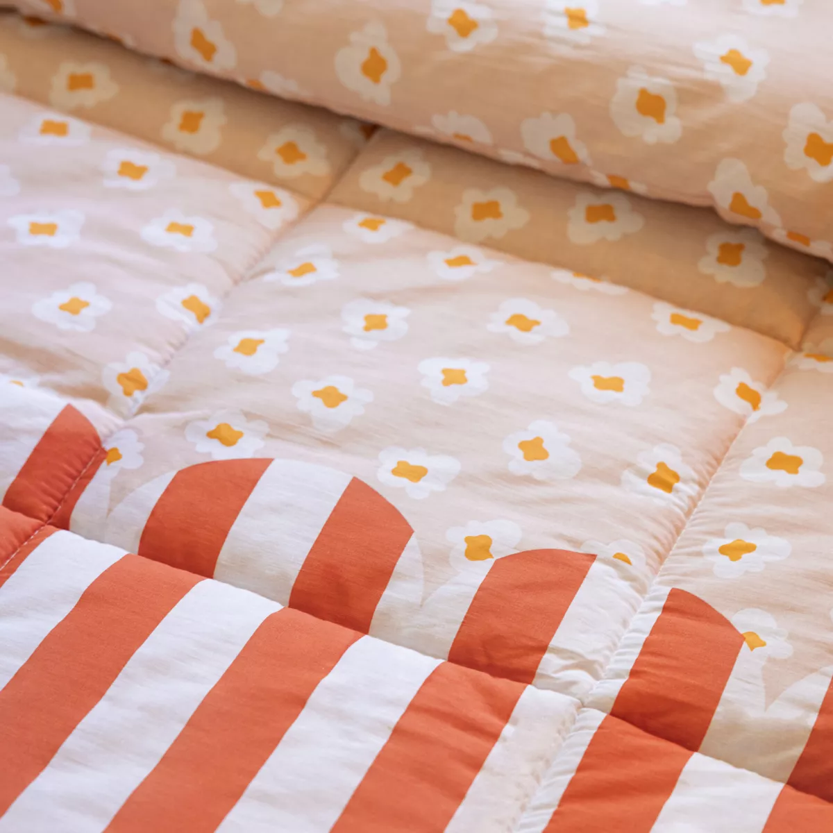 Gedrukte kinderdekbed en een kussensloop (140 x 200 cm) Fresh popcorn Rood