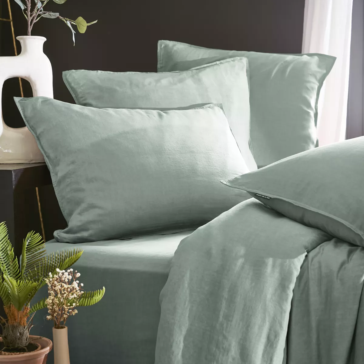 Taie d'oreiller rectangulaire lyocell Tencel™ lavé (50 x 80 cm) Olivia Vert eucalyptus