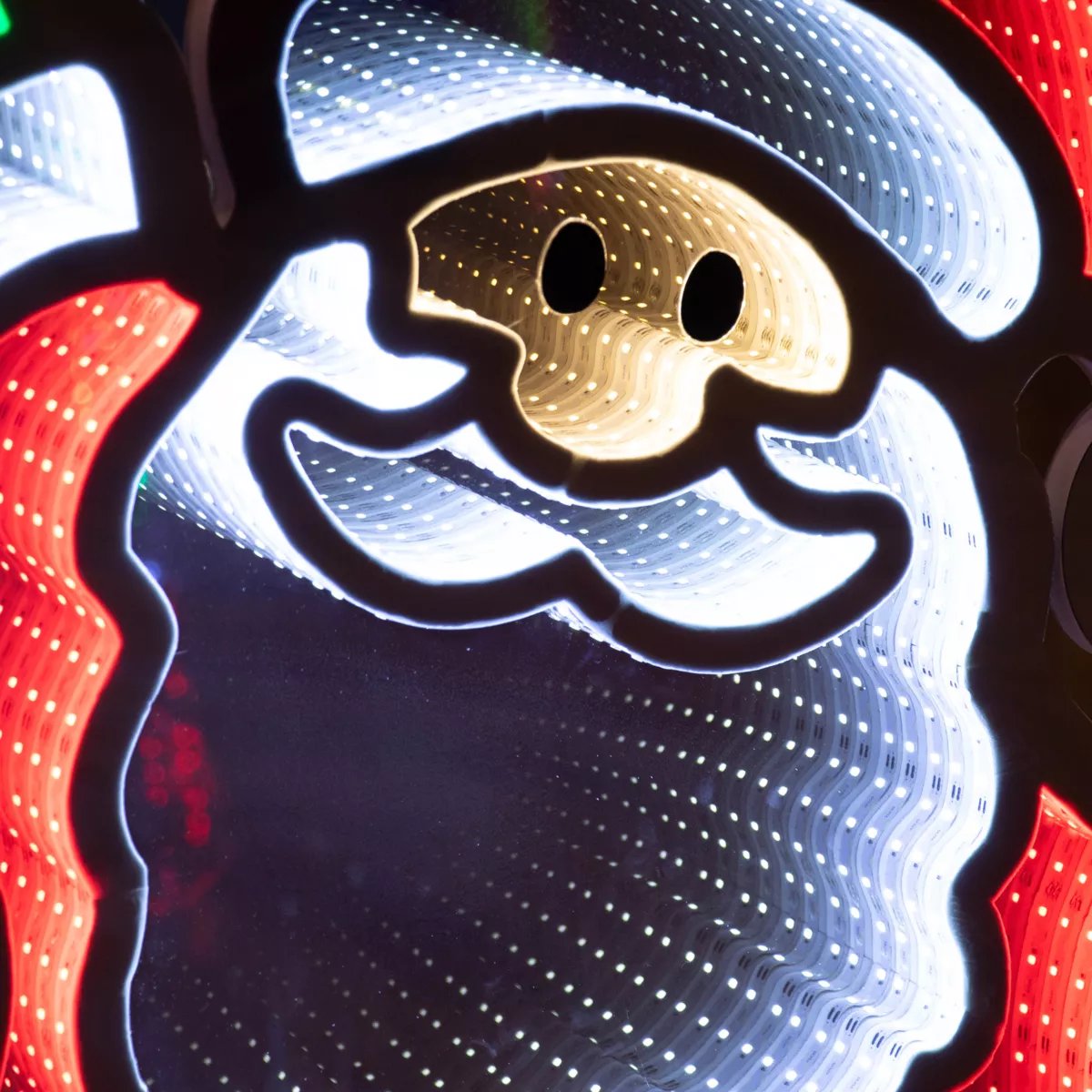 Beleuchteter Weihnachtsmann 891 LED (H120 cm) Infinity Kaltweiß/Mehrfarbig