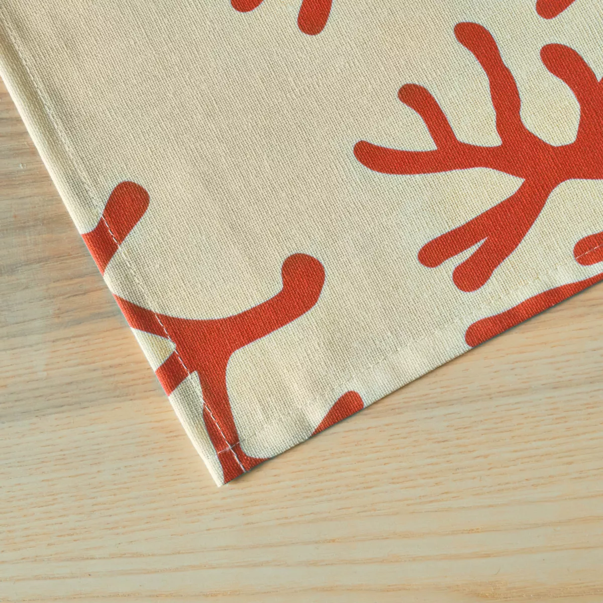 Rechthoekig gecoat katoenen tafelkleed (150 x 350 cm) Moorea Koraal
