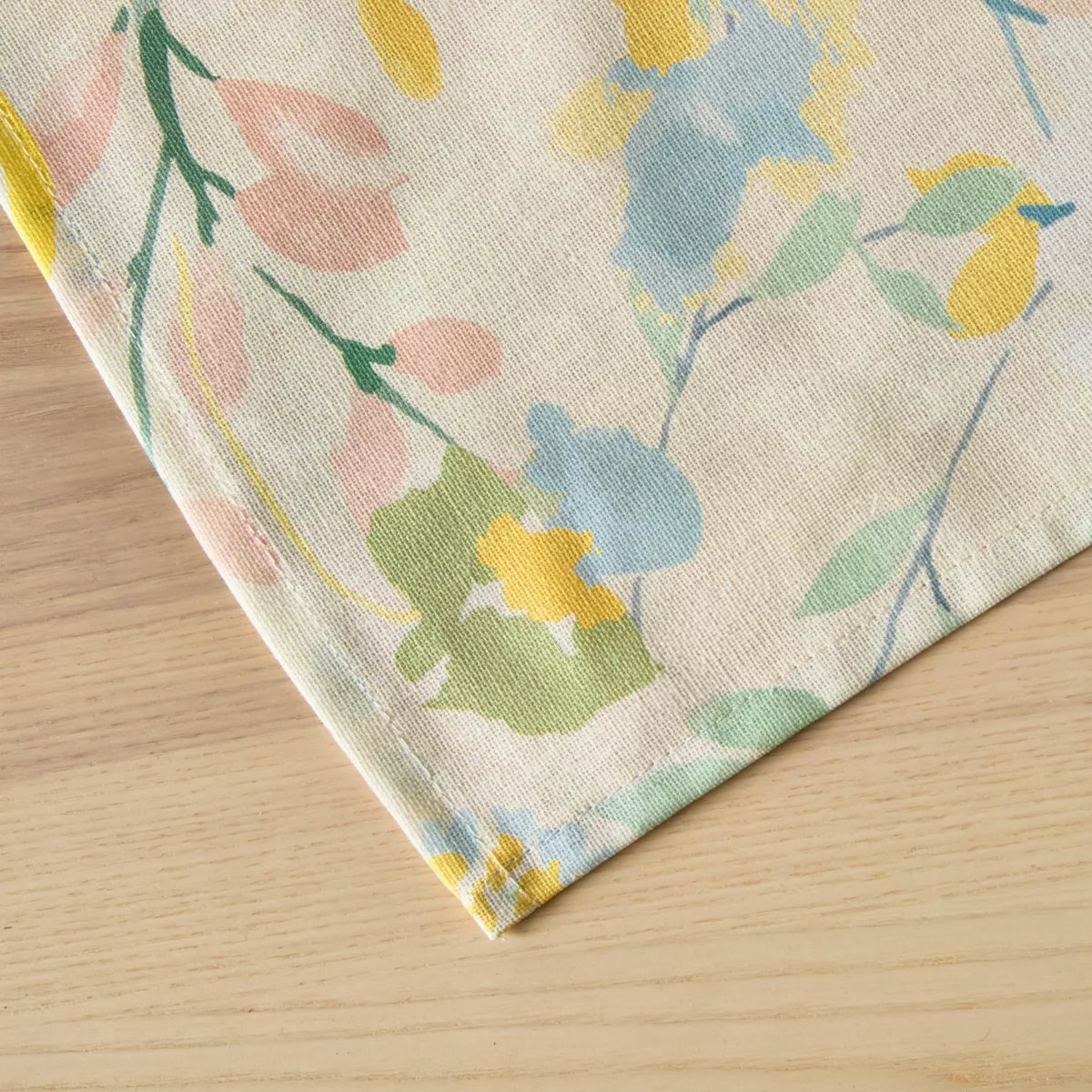 EM - Nappe en coton enduit 150 x 250 cm ORNELLA