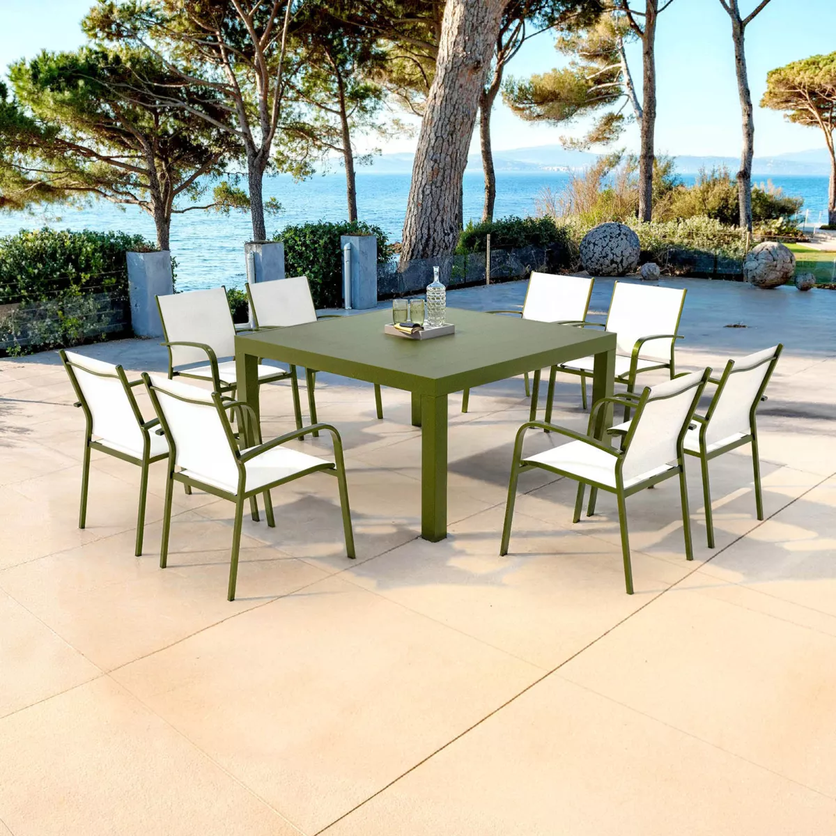 Mesa de jardÃ­n cuadrada de aluminio para 8 personas (136 x 136 cm) Murano Verde