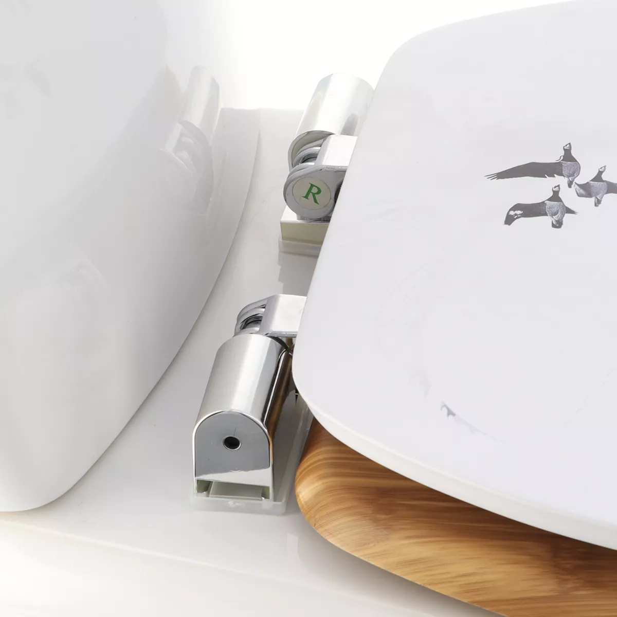 ABATTANT WC MDF 18 POUCES COUVERCLE DESIGN IMPRIME ASSISE IMITATION BAMBOU FREIN DE CHUTE CHROME - ENVOLE