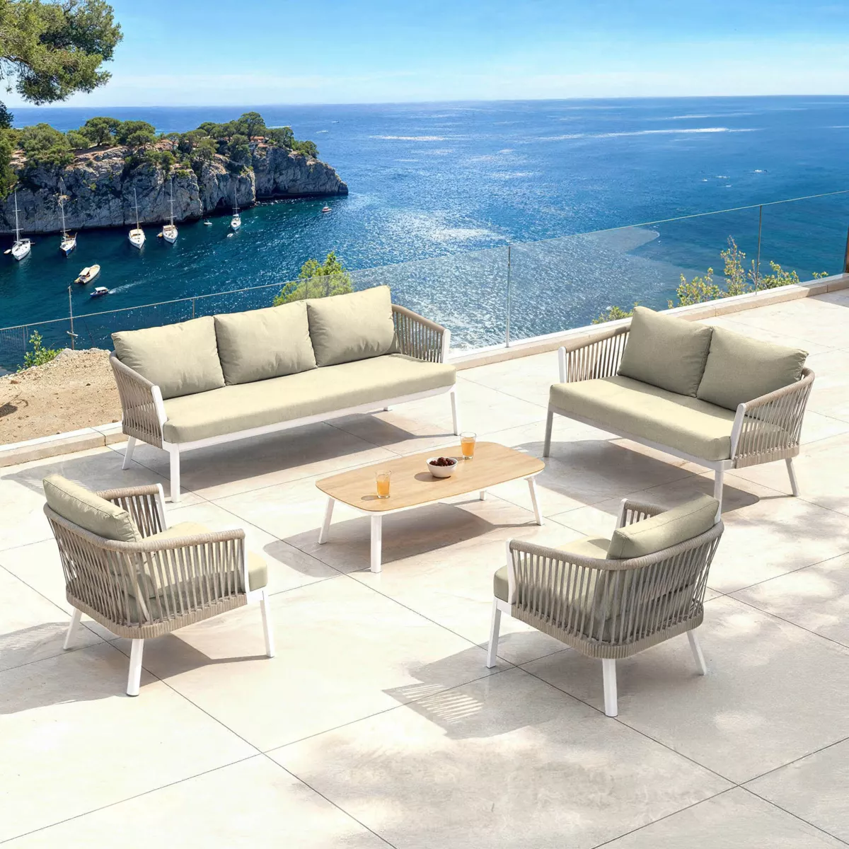 SALON DE JARDIN AMALFI 7 PLACES STRUCTURE BLANC ET COUSSINS BEIGE
