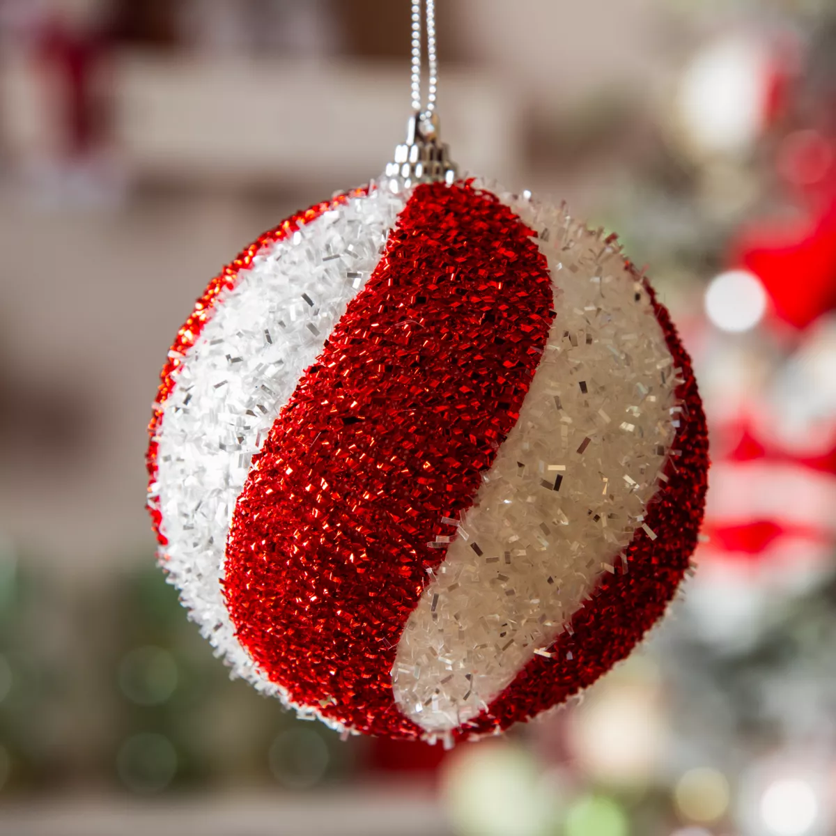 LOT DE 12  Boule mousse a/scintillante dia10.00cm rouge/blanc