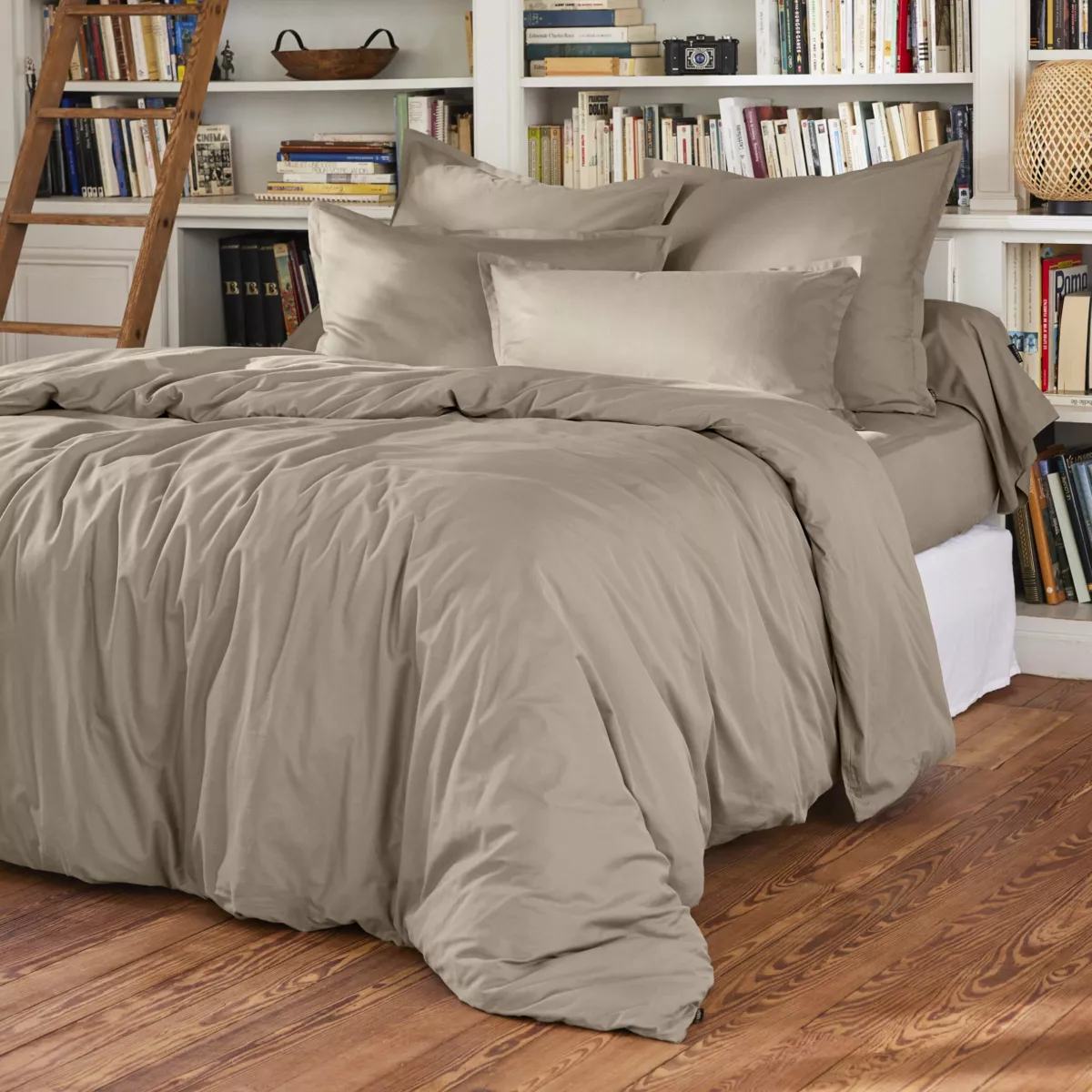 EM - Taie de traversin ¯ 27 x 185 cm Percale unie CALI Taupe