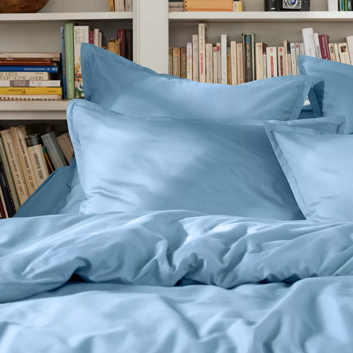 EM - Drap plat point bourdon 270 x 300 cm Percale unie CALI Bleu ciel