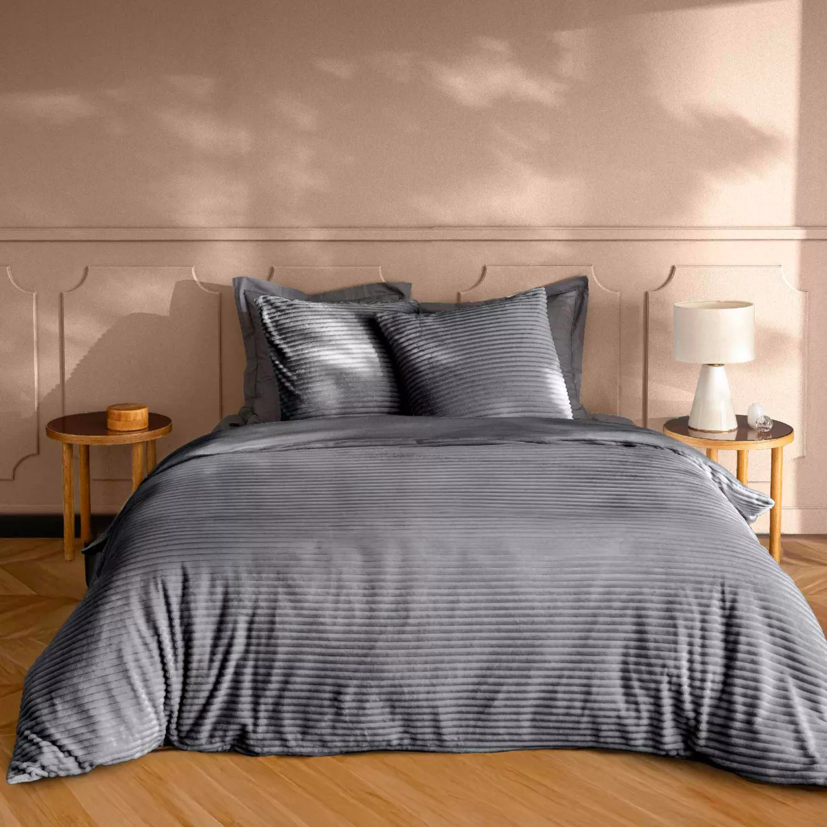 Funda nórdica y dos fundas de almohada de franela (240 x 220 cm) Veloutea Gris antracita