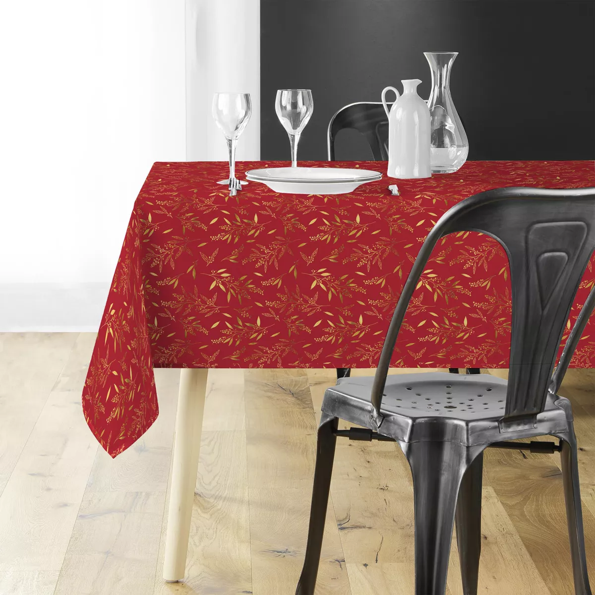 NAPPE RECTANGLE 140 x 240 CM MICROFIBRE IMPRIMEE METALLISEE NAèLLE ROUGE/OR