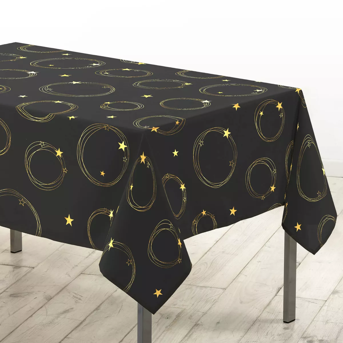 NAPPE RECTANGLE 150 x 300 CM POLYESTER IMPRIME METALLISE STAR NOIR/OR