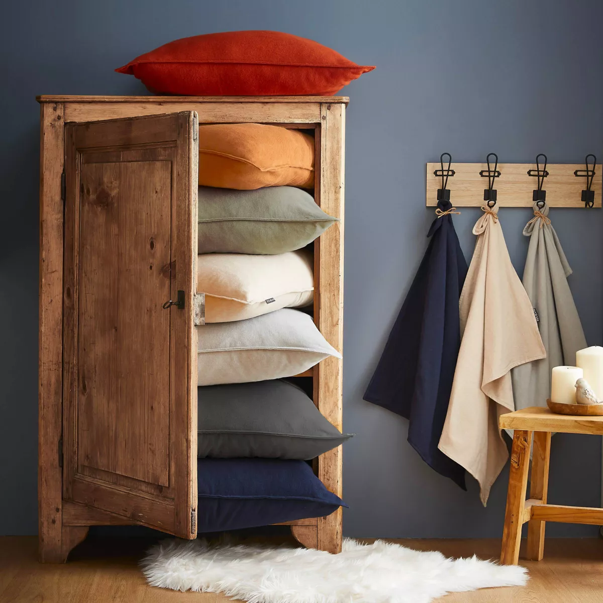 marque eminza - Taie d'oreiller 63 x 63 cm Flanelle unie NINA Unie Bleu nuit